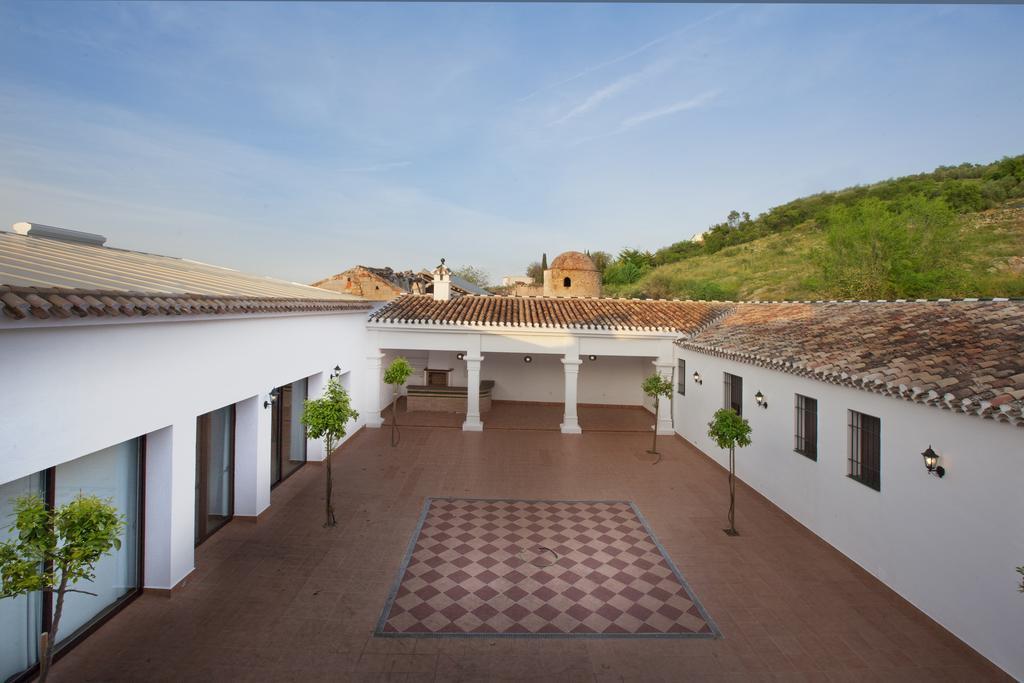 Country House Cortijo De La Fuente La Bobadilla Bagian luar foto